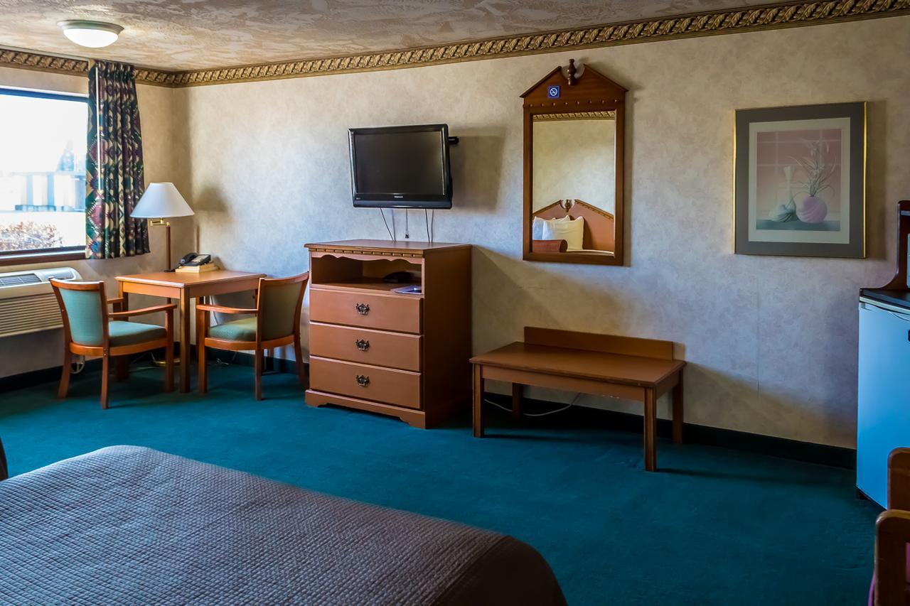 Guest House Inn Junction City Экстерьер фото